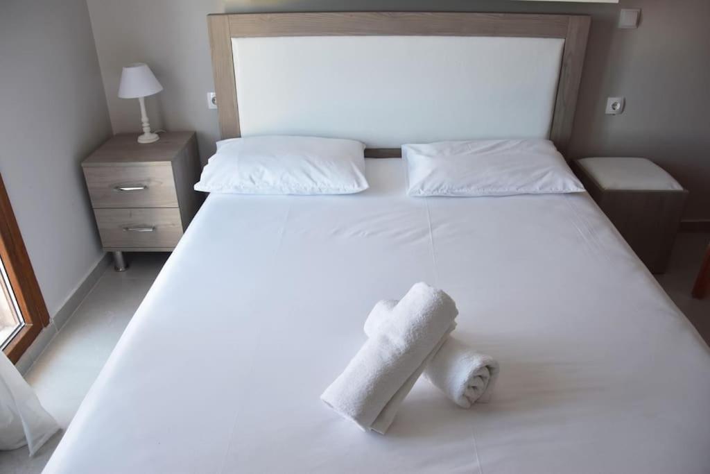 Brezza Marina House Apartman Áfitosz Kültér fotó