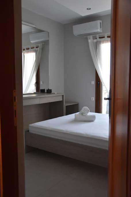 Brezza Marina House Apartman Áfitosz Kültér fotó